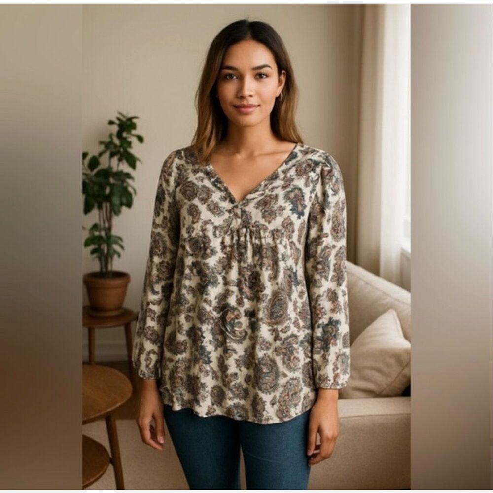 Urban‎ Outfitters Ecote Tan Paisley Print Blouse Size Small